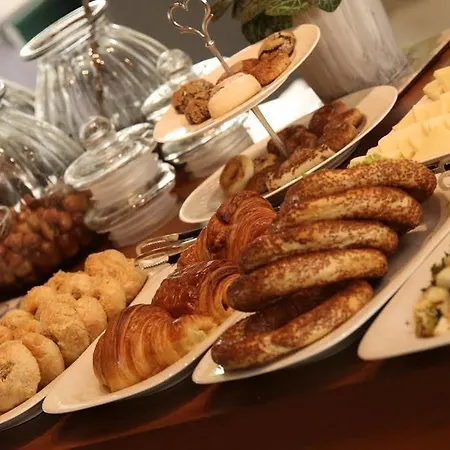 Way Bed & Breakfast 3*